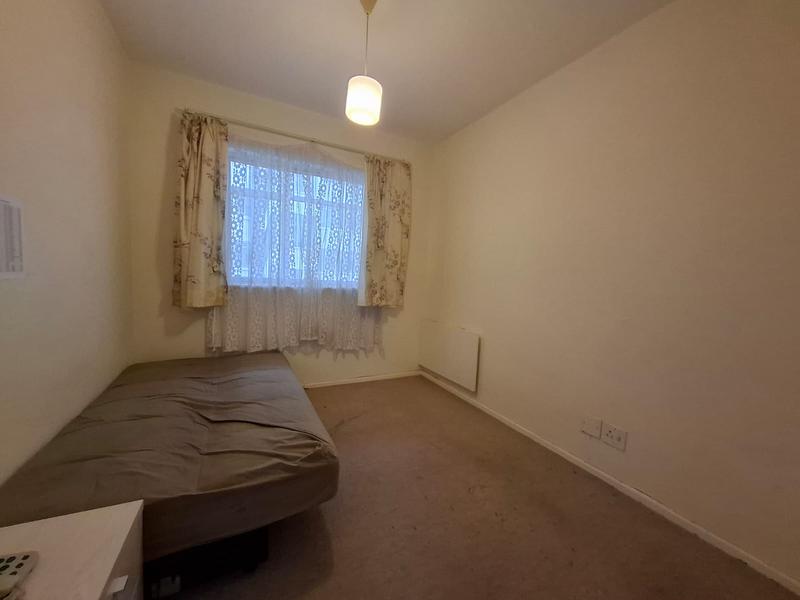 To Let 1 Bedroom Property for Rent in Rondebosch Western Cape